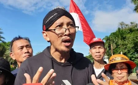 Abu Janda Tak Minta Maaf, Kasus Ujaran 'Barbar' Terhadap Masyarakat Sumbar Makin Memanas!