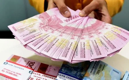Terungkap! Bupati Kuansing Tersangka Suap Beri Amplop 12 Ribu Dolar untuk Menhut Raja Juli, Uang Dikembalikan dan Dilaporkan ke KPK!