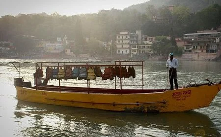 Liburan Impian di Rishikesh: Rahasia Penginapan yang Sempurna untuk Keluarga dan Pasangan!