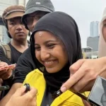 Mahasiswa UI Adu Argumen dengan Polisi: Mobil Komando Milik Masyarakat, Bukan Milik Anda!