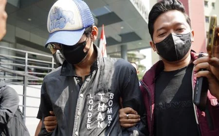 Tak Disangka! Aktor Revaldo Sembunyikan Narkoba di Kotak Sepatu, Terjerat Kasus untuk Keempat Kalinya