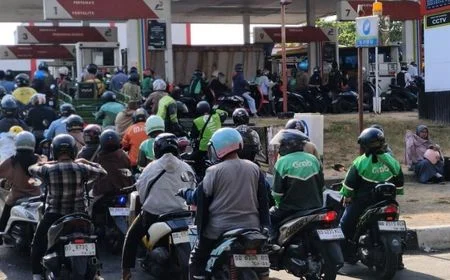 Stres Akibat Antrean BBM di Sulsel, Pertamina Ungkap Pemicu dan Ambil Langkah Tegas!